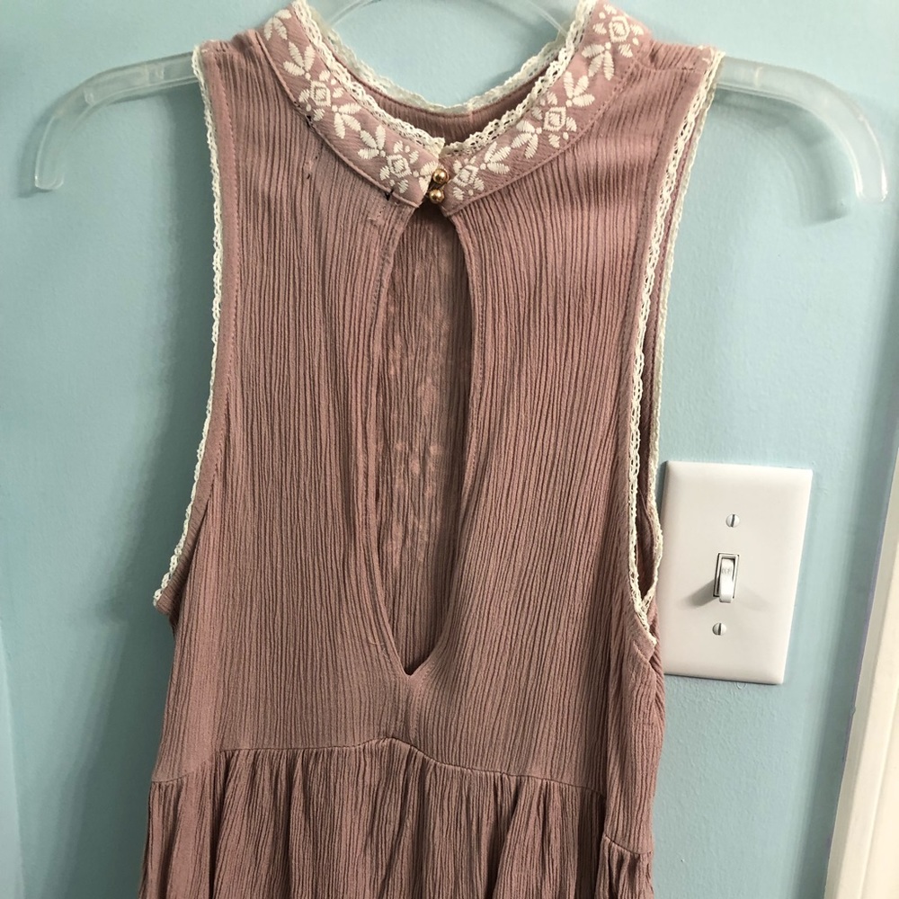 Pink sleeveless